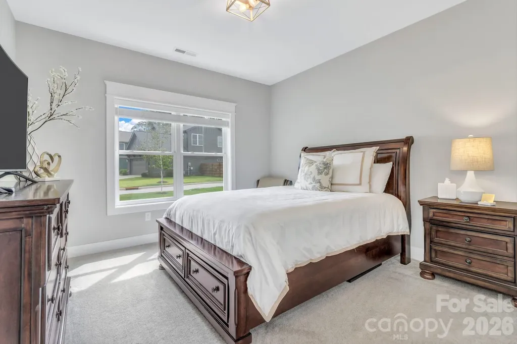 136 Ellis Lane Arden NC 28704