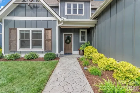 136 Ellis Lane Arden NC 28704
