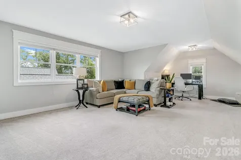 136 Ellis Lane Arden NC 28704