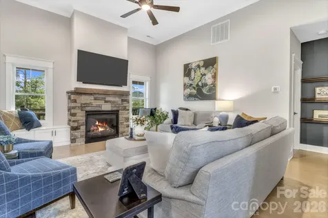 136 Ellis Lane Arden NC 28704