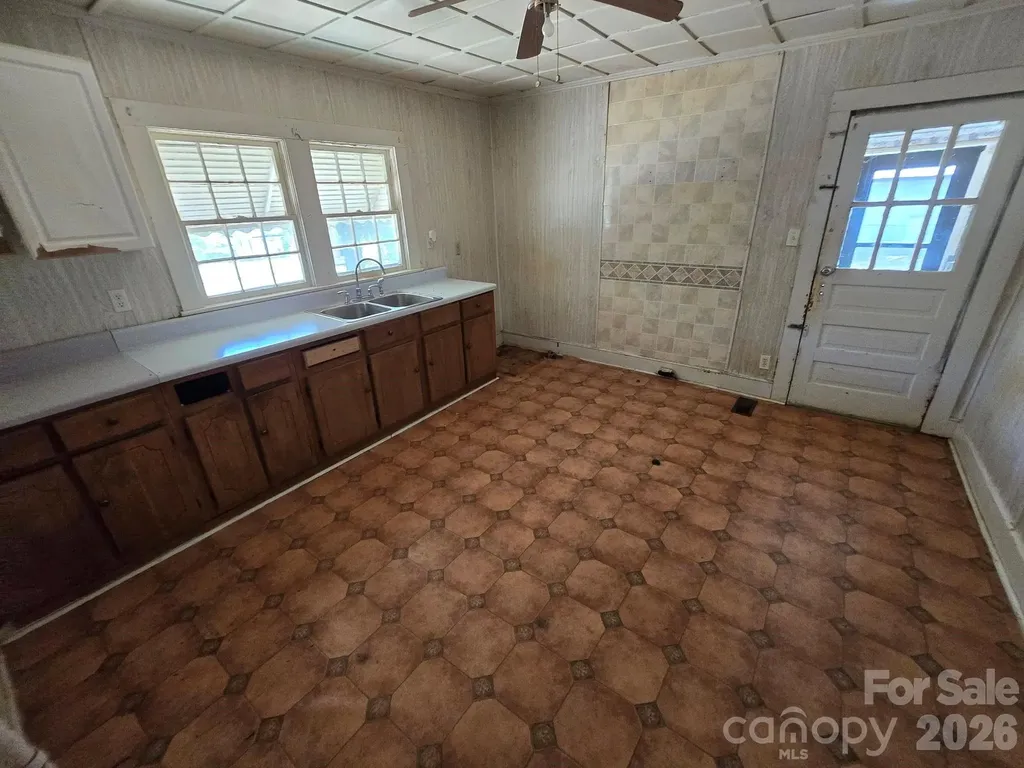 106 Lily Street Shelby NC 28152