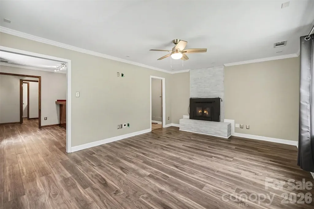 519 Raintree Drive Matthews NC 28104