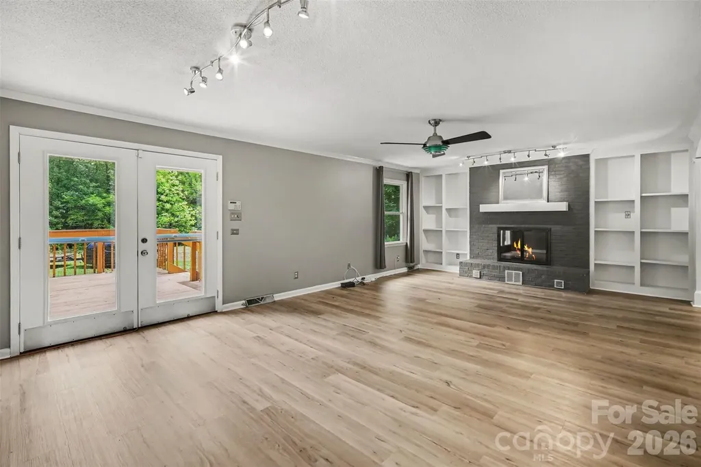 519 Raintree Drive Matthews NC 28104