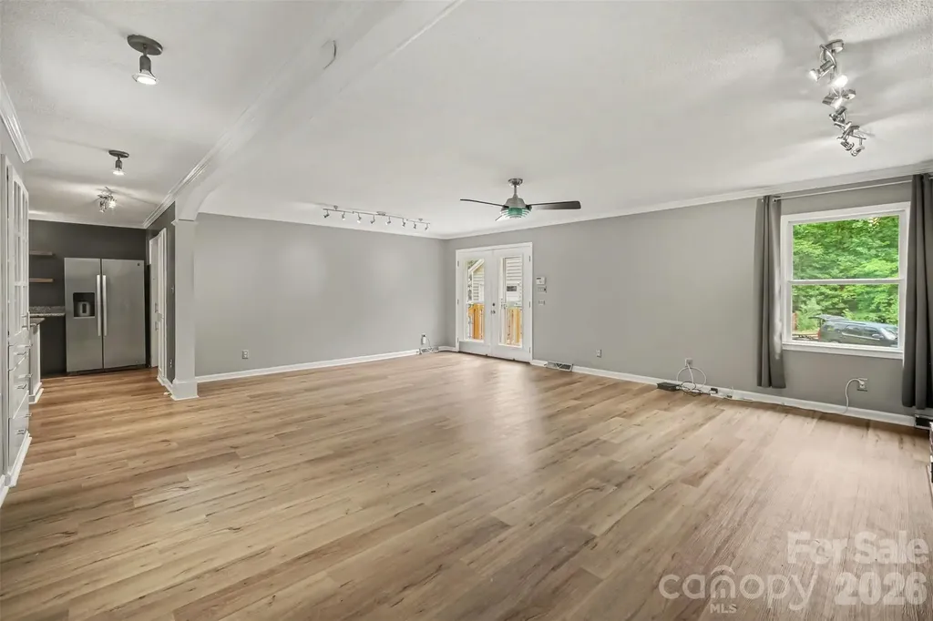 519 Raintree Drive Matthews NC 28104