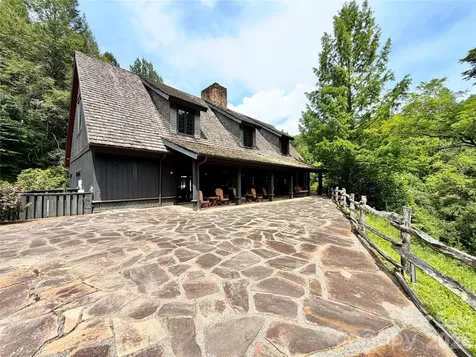 1156 Bear River Lodge Trail Marshall NC 28753