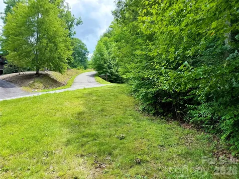 1156 Bear River Lodge Trail Marshall NC 28753