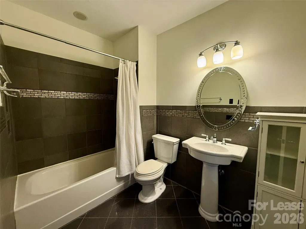 18009 Kings Point Drive Cornelius NC 28031