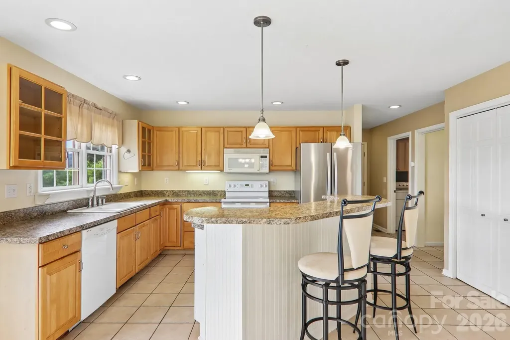 20 Amber Drive Horse Shoe NC 28742