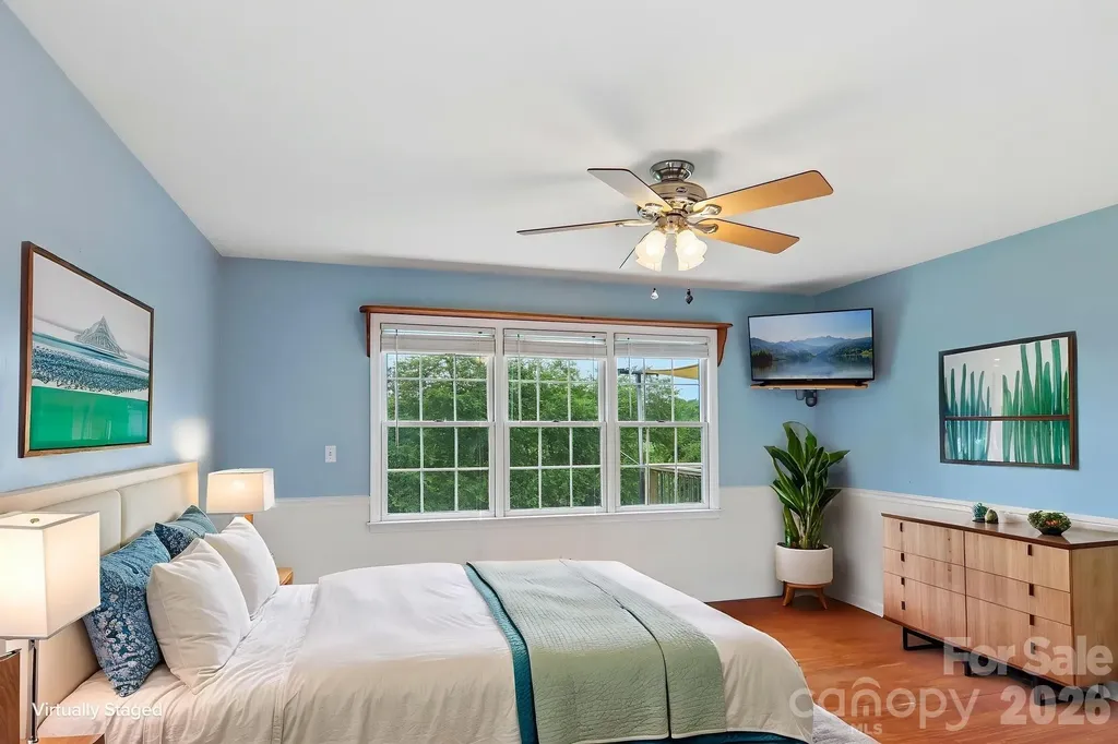 20 Amber Drive Horse Shoe NC 28742