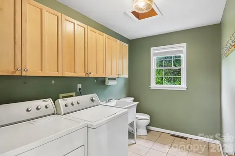20 Amber Drive Horse Shoe NC 28742