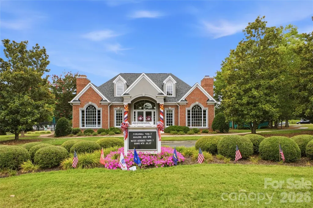 3425 Savannah Hills Drive Matthews NC 28105