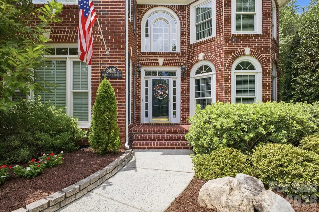 3425 Savannah Hills Drive Matthews NC 28105