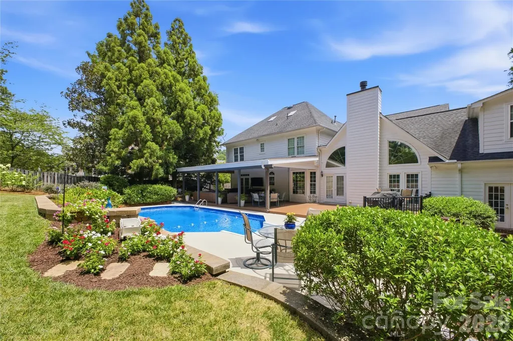 3425 Savannah Hills Drive Matthews NC 28105