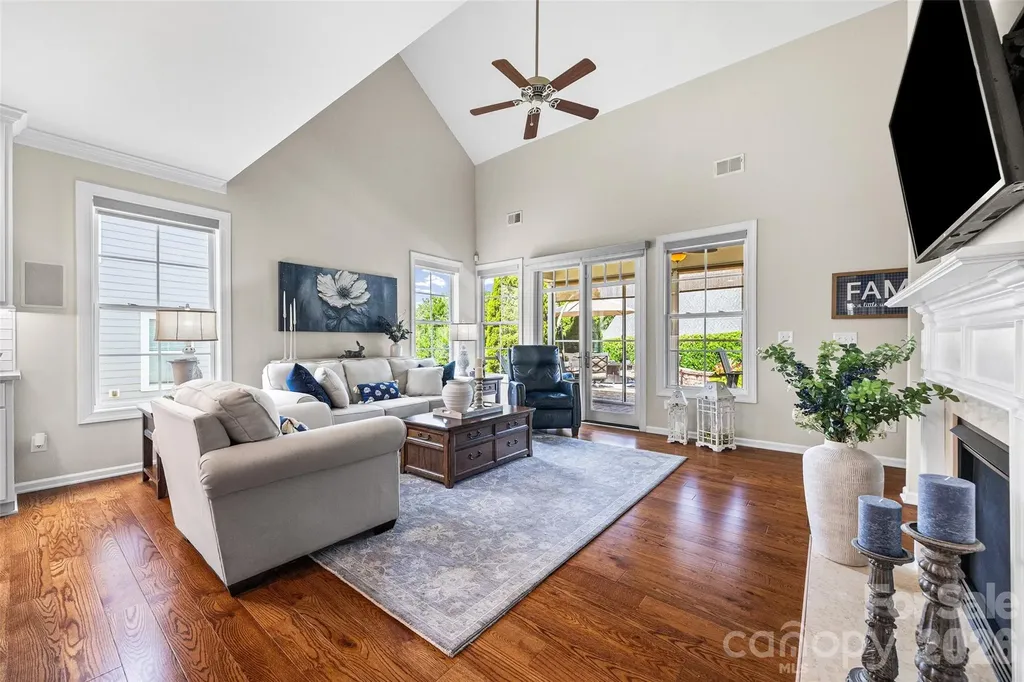 8621 Sequoia Grove Lane Charlotte NC 28214