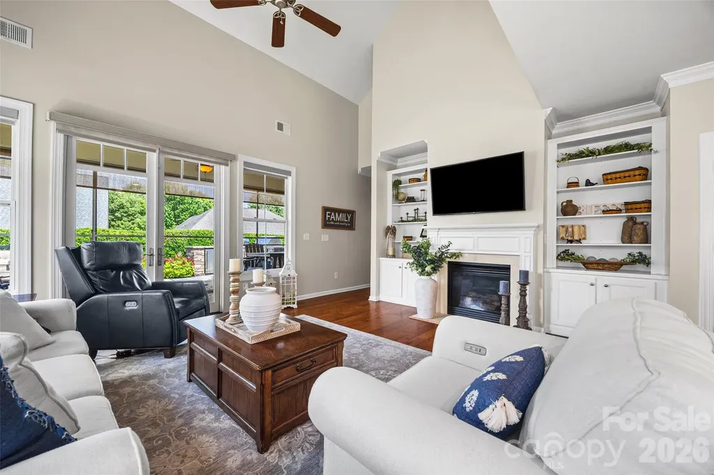 8621 Sequoia Grove Lane Charlotte NC 28214