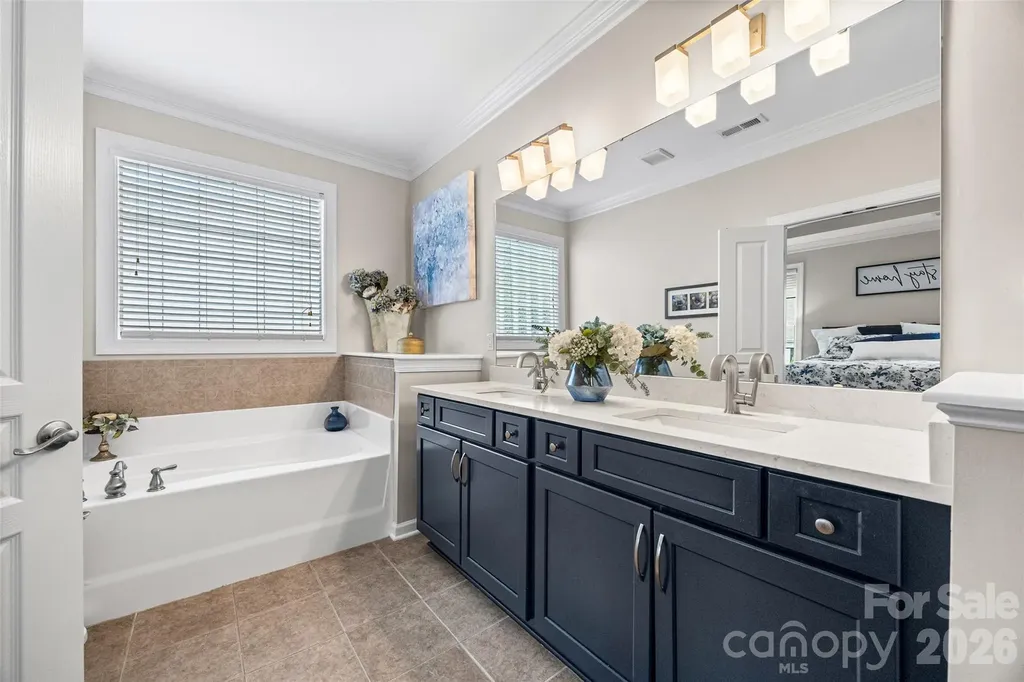 8621 Sequoia Grove Lane Charlotte NC 28214