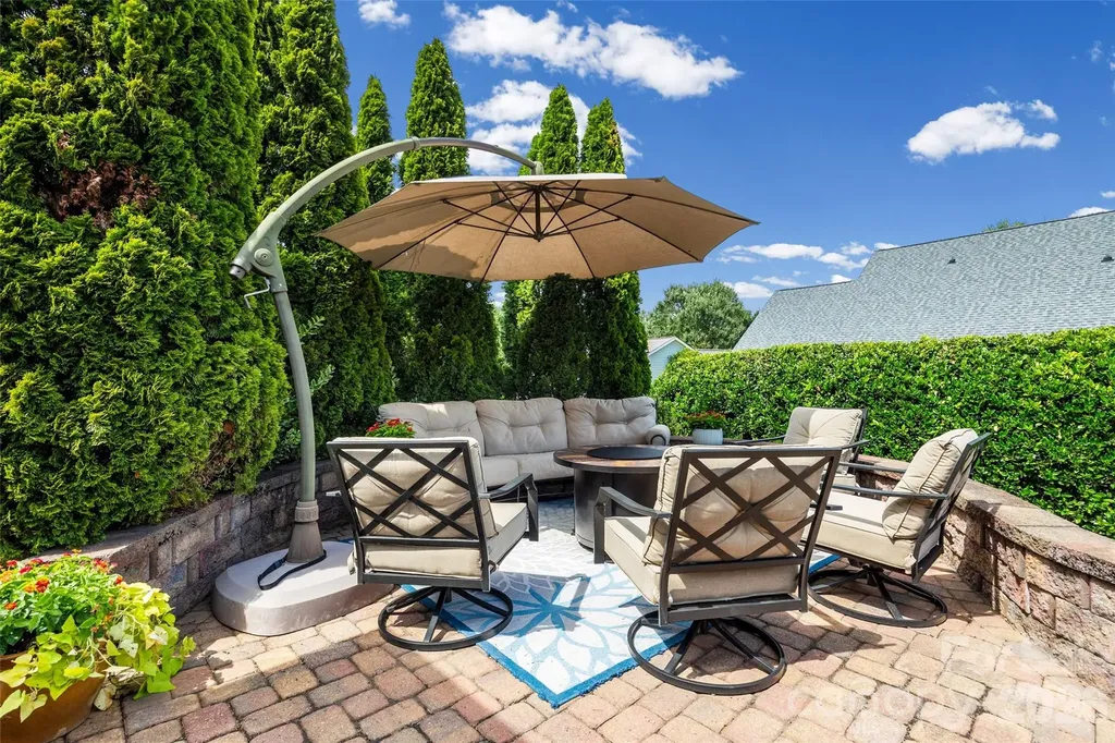 8621 Sequoia Grove Lane Charlotte NC 28214
