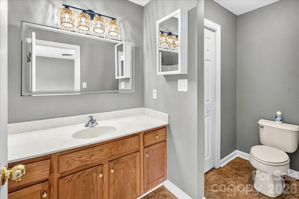 6410 Castlewynd Court Charlotte NC 28212