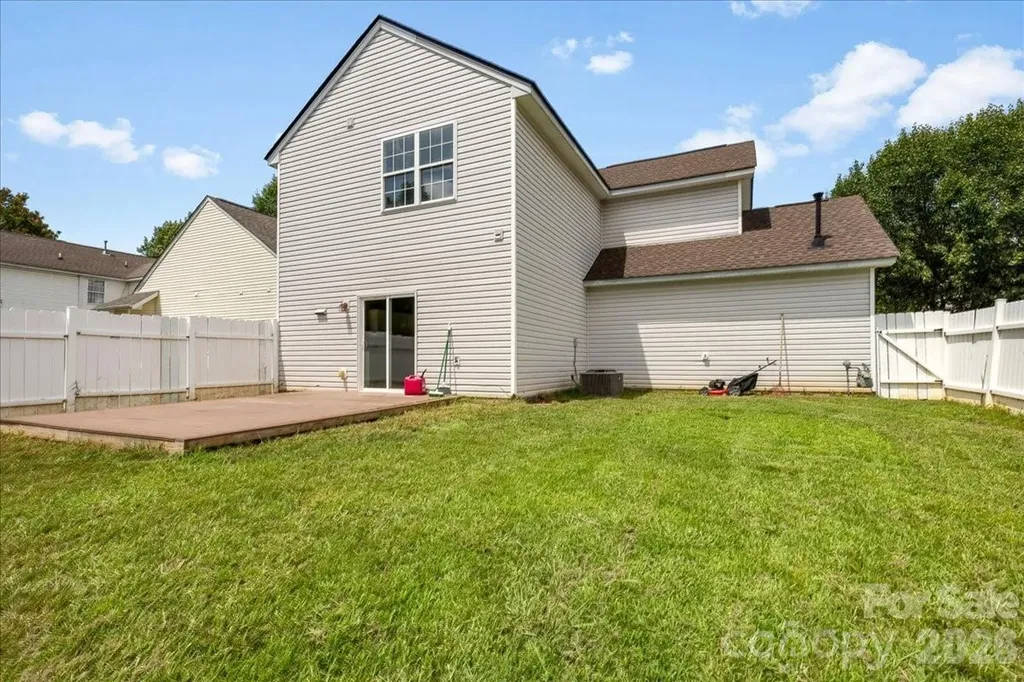 6410 Castlewynd Court Charlotte NC 28212