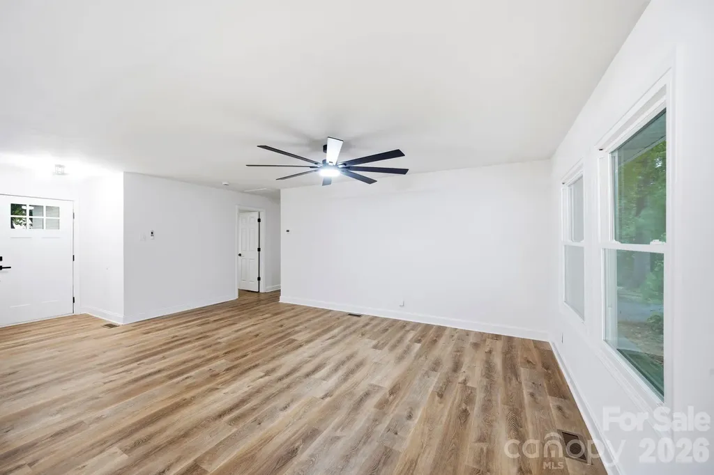 1453 Grovewood Drive Charlotte NC 28208