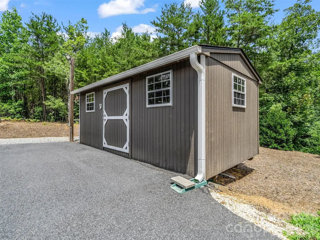 1110 Laughter Road Mill Spring NC 28756