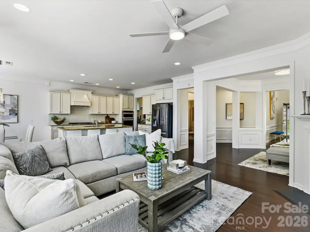 1806 Sunchaser Lane Charlotte NC 28210