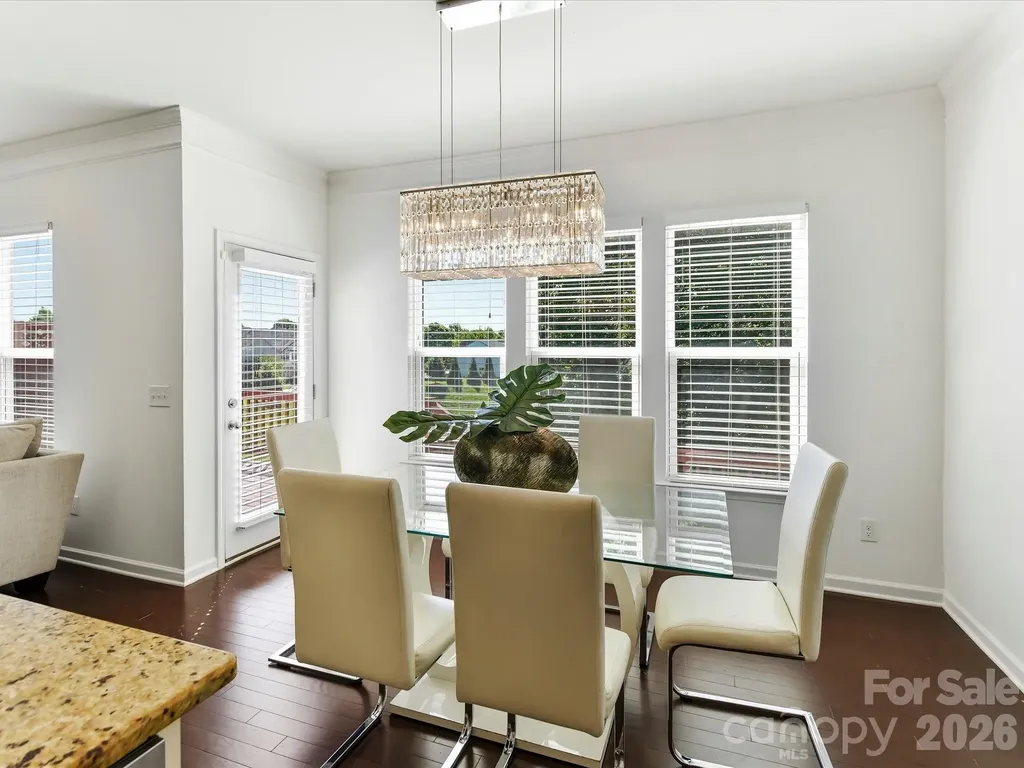 1806 Sunchaser Lane Charlotte NC 28210
