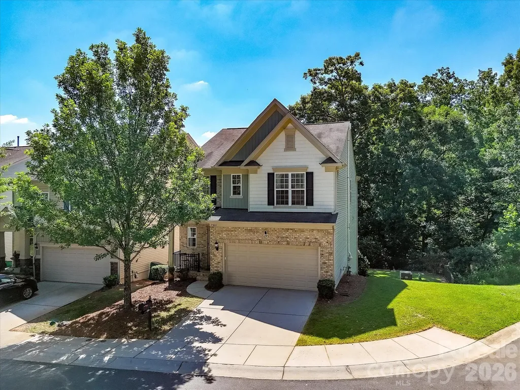 1806 Sunchaser Lane Charlotte NC 28210