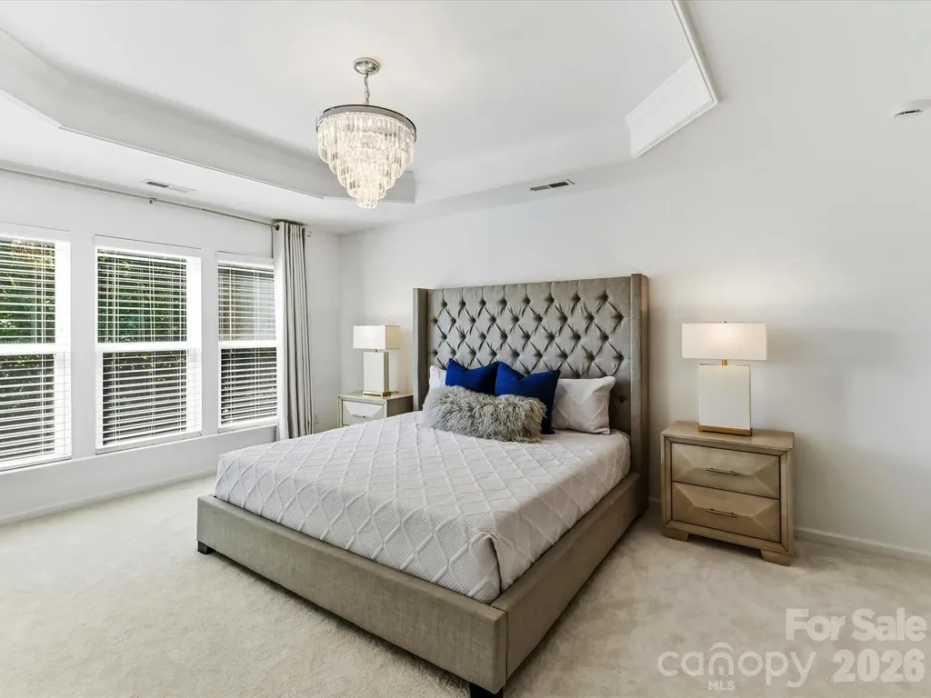 1806 Sunchaser Lane Charlotte NC 28210