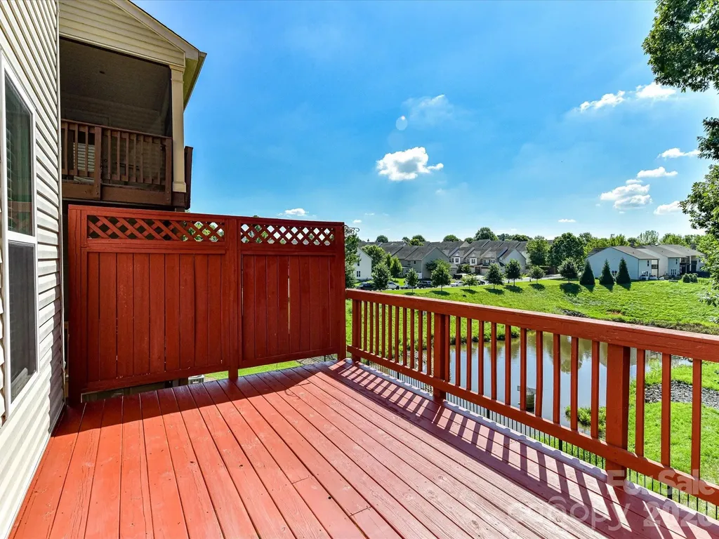 1806 Sunchaser Lane Charlotte NC 28210