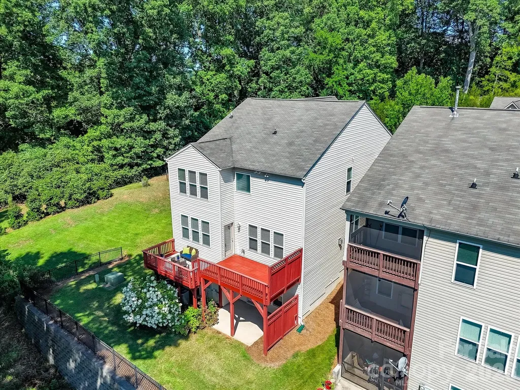 1806 Sunchaser Lane Charlotte NC 28210