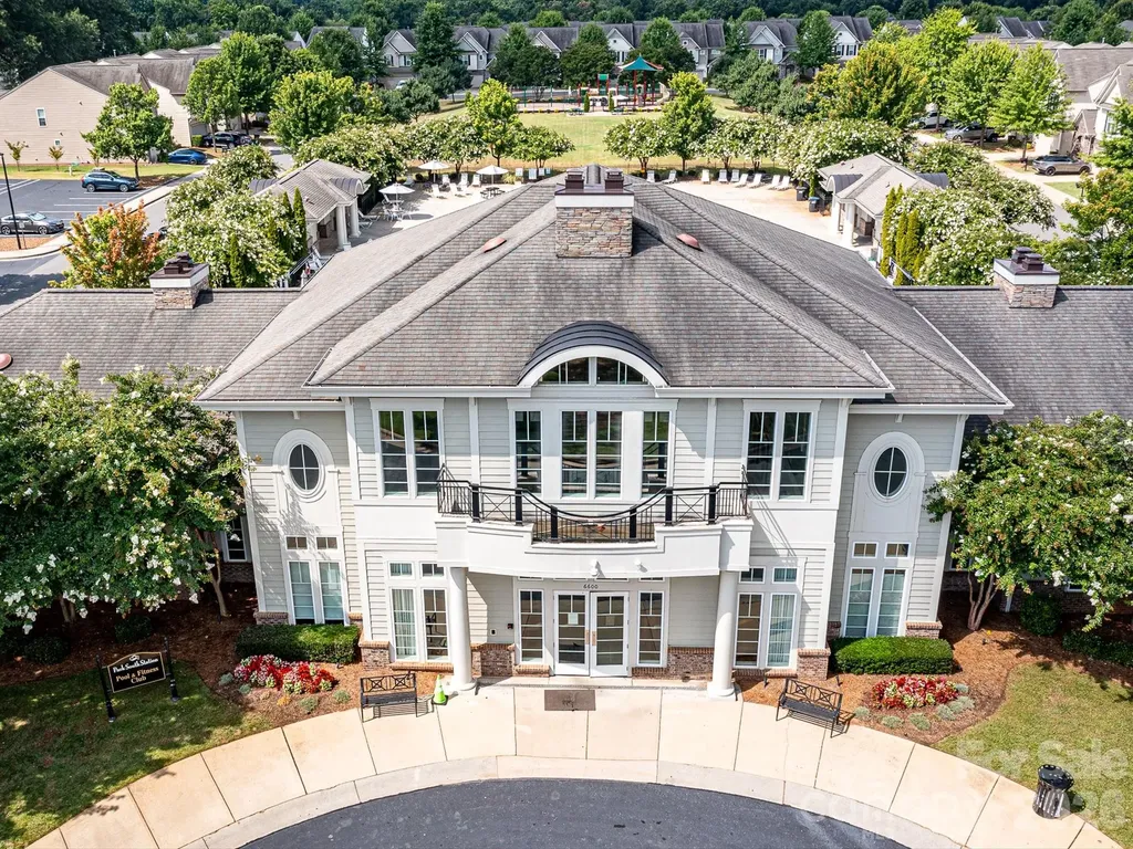 1806 Sunchaser Lane Charlotte NC 28210