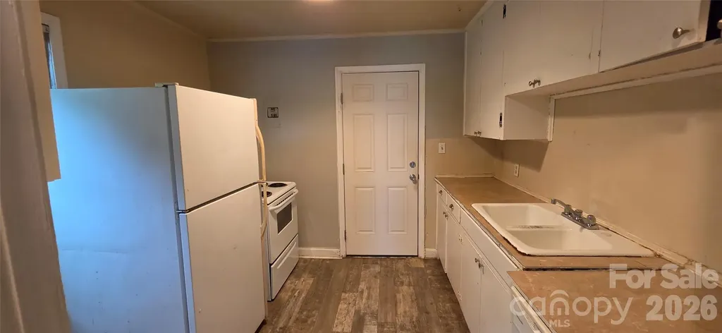 2216 Yadkin Avenue Charlotte NC 28205
