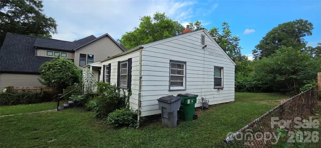 2216 Yadkin Avenue Charlotte NC 28205
