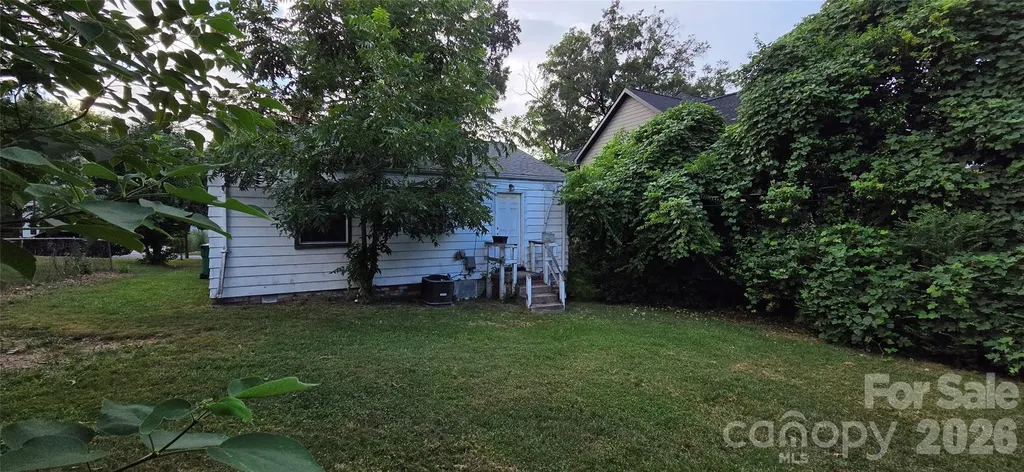 2216 Yadkin Avenue Charlotte NC 28205