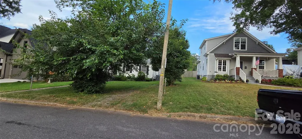 2216 Yadkin Avenue Charlotte NC 28205