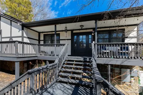 5 Northlake Drive Weaverville NC 28787