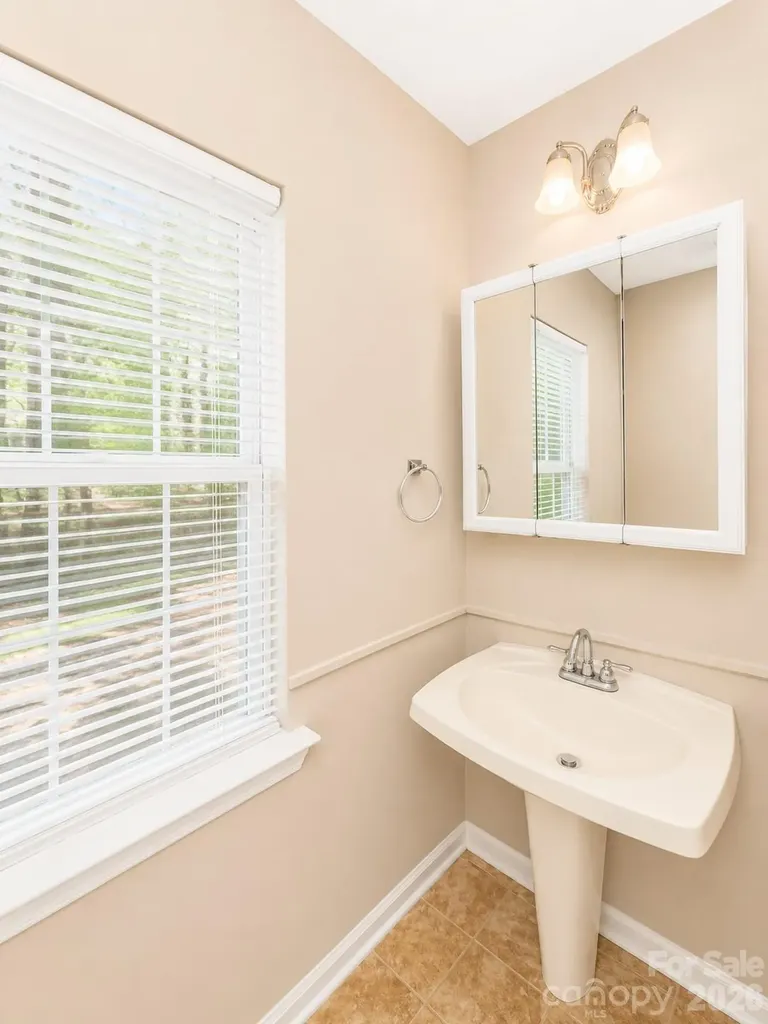 6417 Spanish Moss Lane Charlotte NC 28262