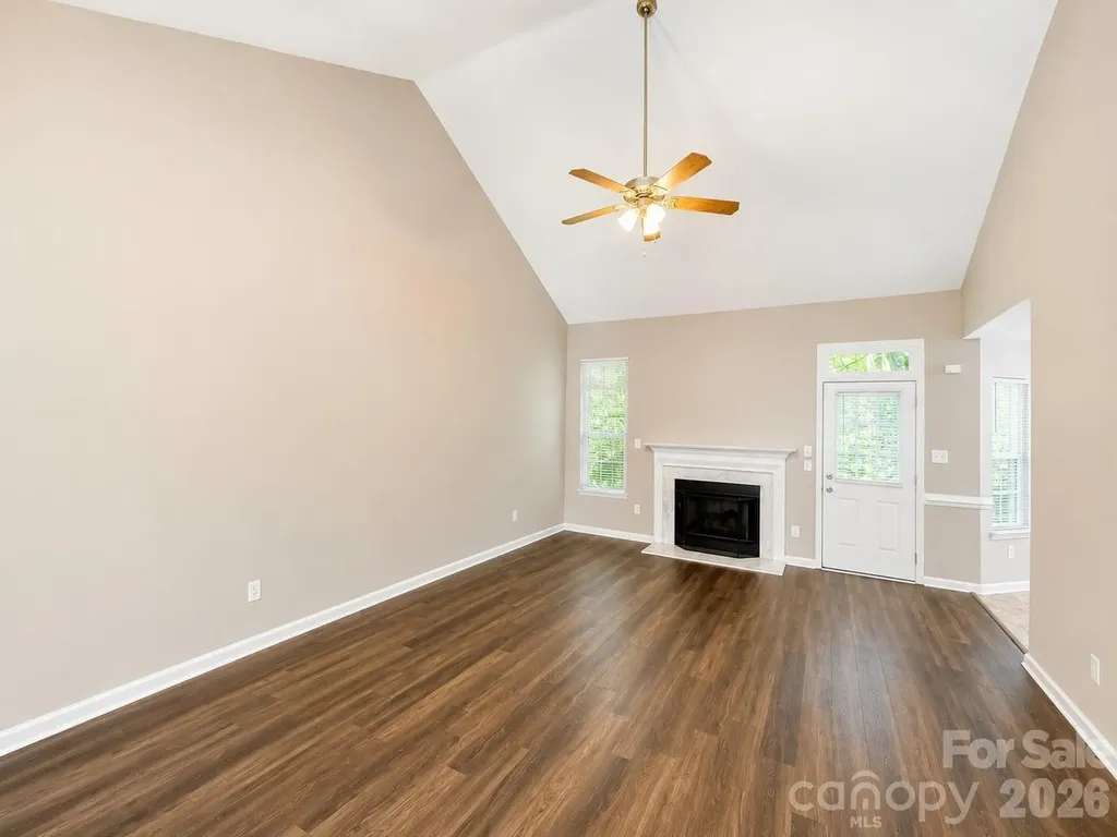 6417 Spanish Moss Lane Charlotte NC 28262