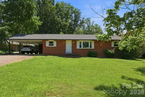 376 School Road E Asheville NC 28803