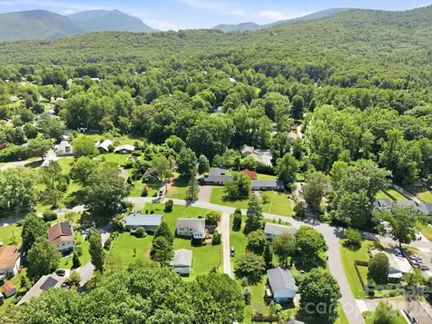 376 School Road E Asheville NC 28803