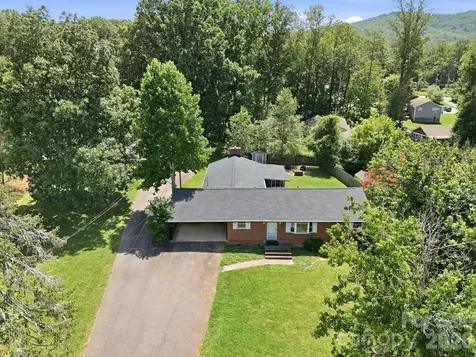 376 School Road E Asheville NC 28803