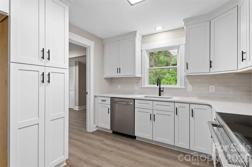 3533 Amity Hill Road Statesville NC 28677