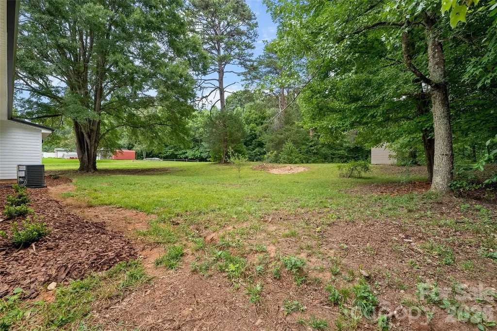 3533 Amity Hill Road Statesville NC 28677