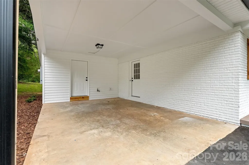 3533 Amity Hill Road Statesville NC 28677