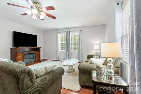 1833 Helmstetler Road Lexington NC 27295
