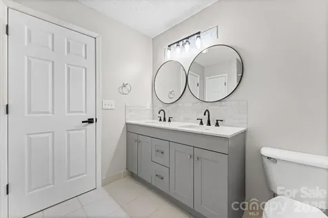 1833 Helmstetler Road Lexington NC 27295