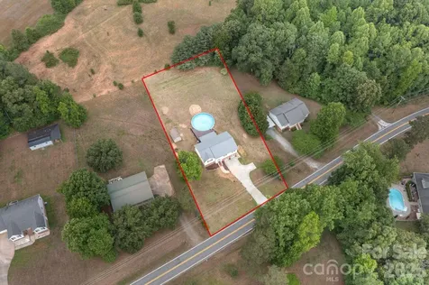 1833 Helmstetler Road Lexington NC 27295