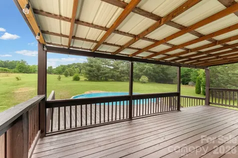1833 Helmstetler Road Lexington NC 27295