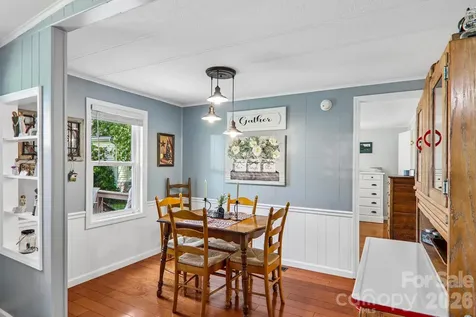305 Meadowbrook Court Hendersonville NC 28792